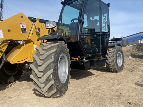 телескопический погрузчик builder tl30s (с крабовым ходом)